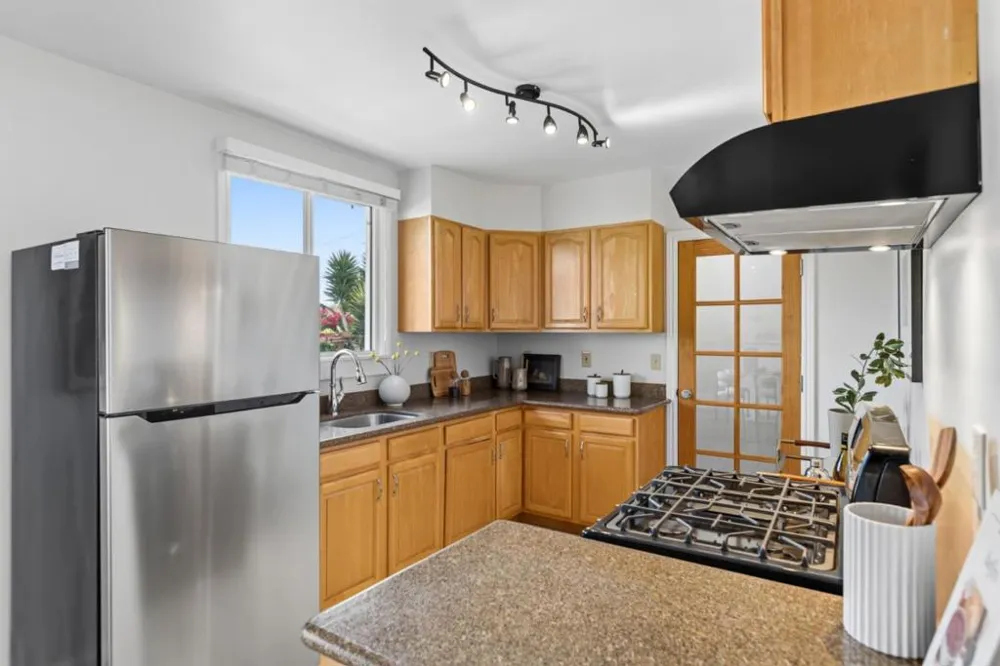 157 A STREET South San Francisco, CA 94080