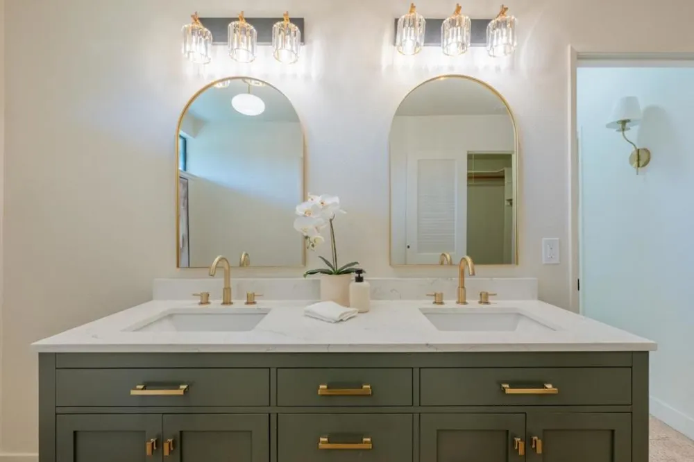 1360 Josselyn Canyon Road #33 Monterey, CA 93940