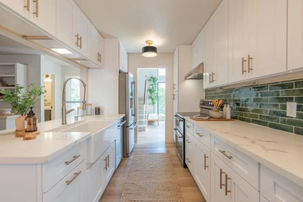 1360 Josselyn Canyon Road #33 Monterey, CA 93940