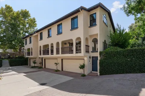 1971 W Middlefield Road #10