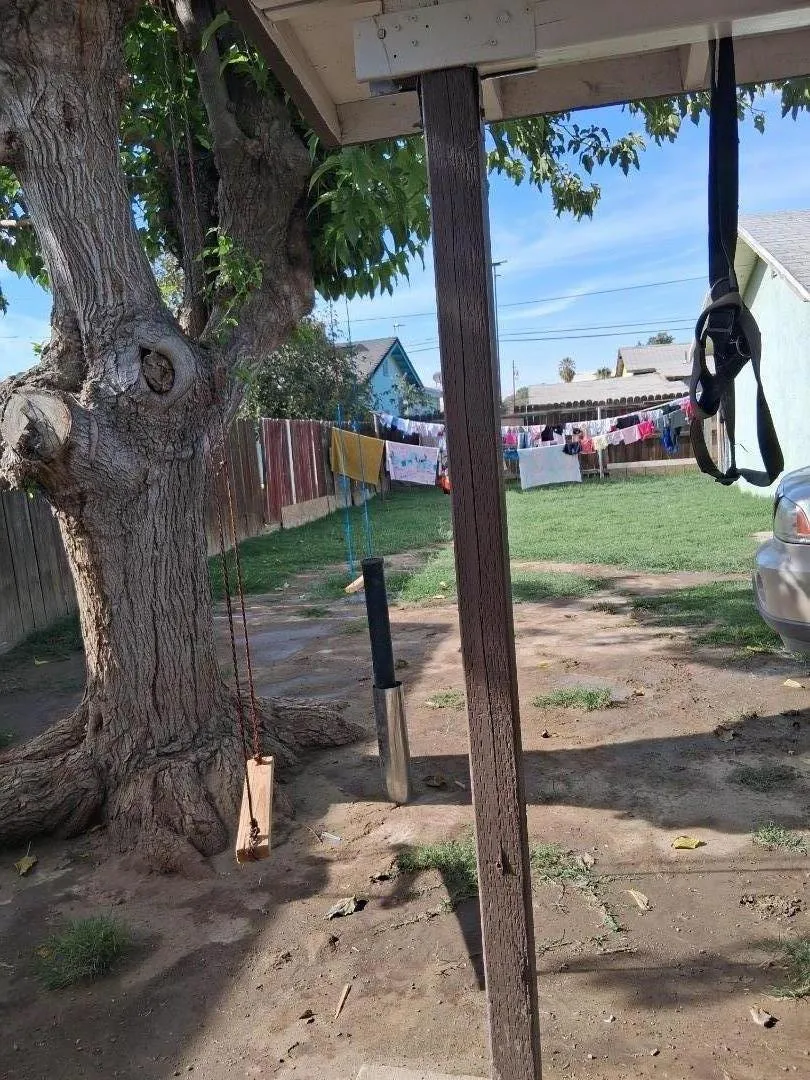 355 E Pleasant Street Coalinga, CA 93210