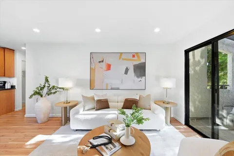 880 E Fremont Avenue #429