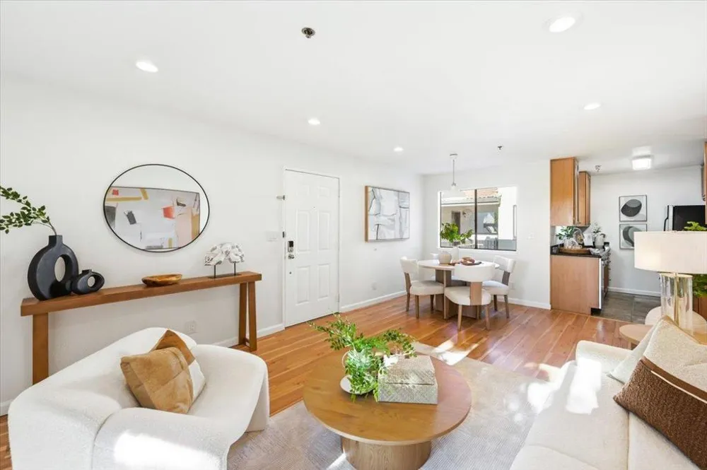 880 E Fremont Avenue #429 Sunnyvale, CA 94087