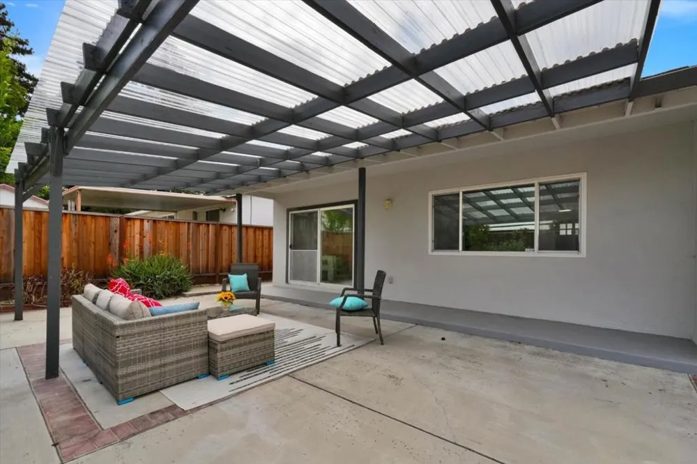 1943 Everglades Drive Milpitas, CA 95035
