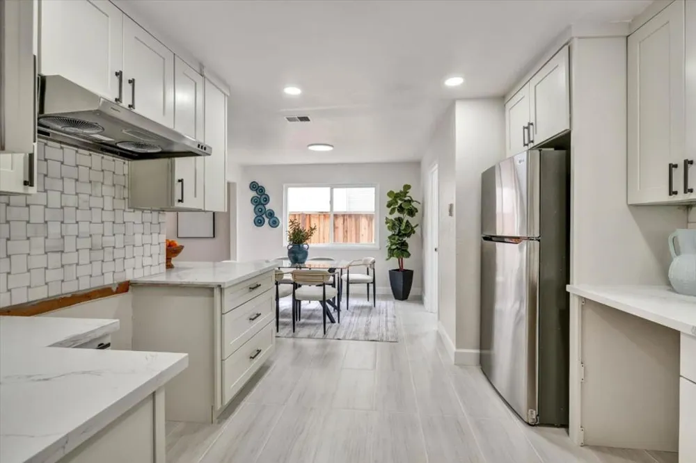 1943 Everglades Drive Milpitas, CA 95035