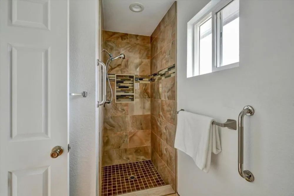1943 Everglades Drive Milpitas, CA 95035