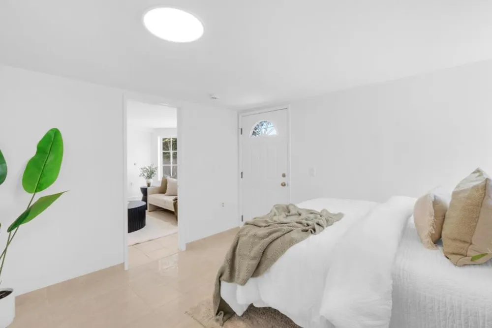 819 Newton Street Monterey, CA 93940