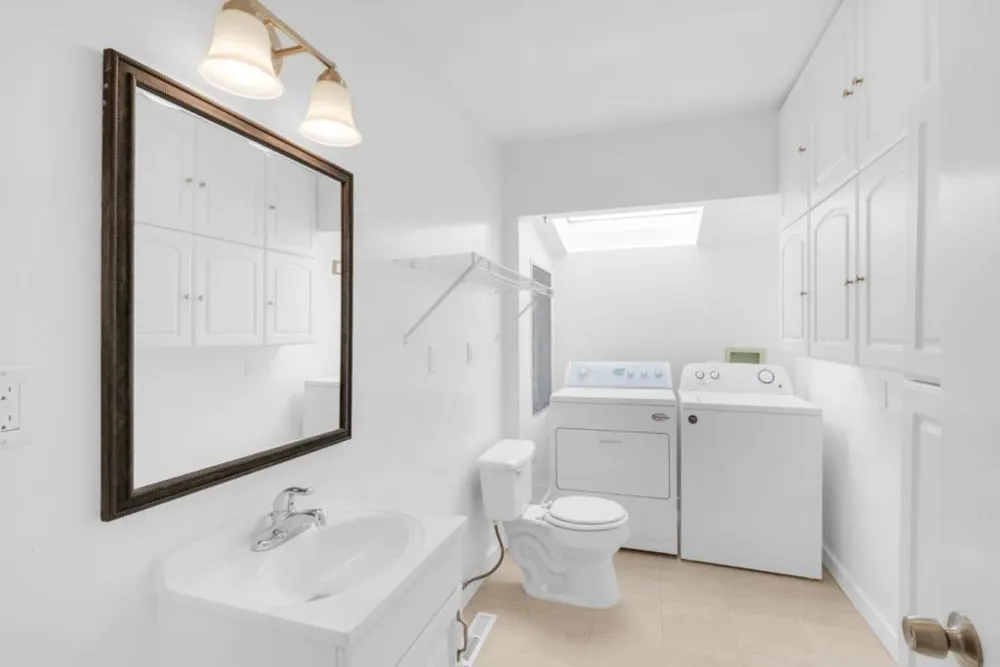 819 Newton Street Monterey, CA 93940