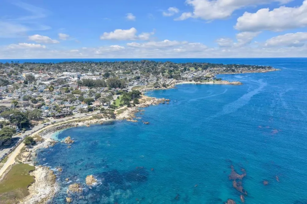 819 Newton Street Monterey, CA 93940