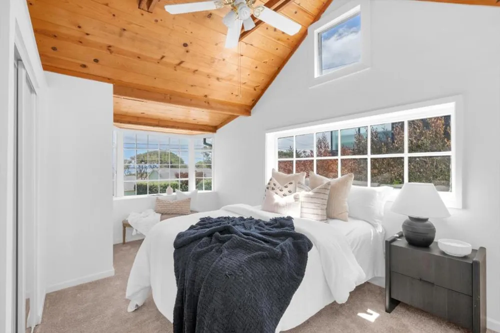 819 Newton Street Monterey, CA 93940