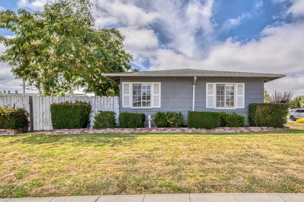 1001 Polk Street Salinas, CA 93906