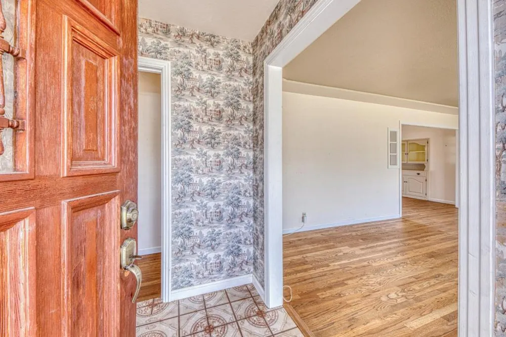 1001 Polk Street Salinas, CA 93906
