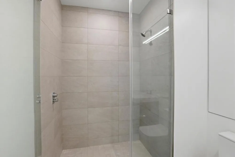 1 Bristol Court #515 San Francisco, CA 94130