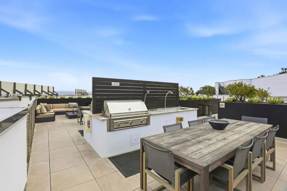 1 Bristol Court #515 San Francisco, CA 94130