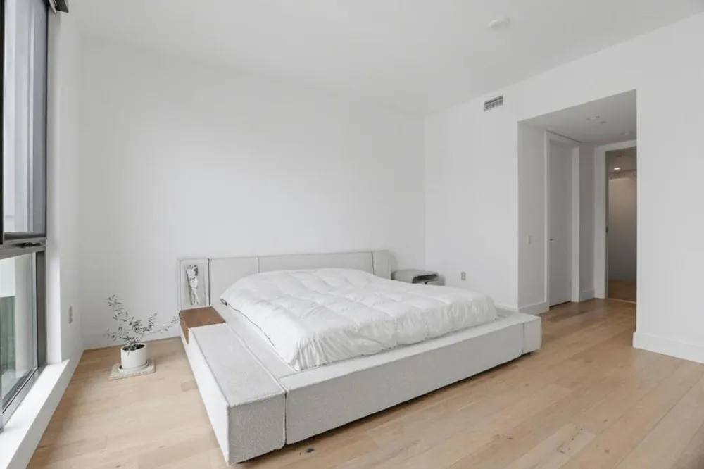 1 Bristol Court #515 San Francisco, CA 94130