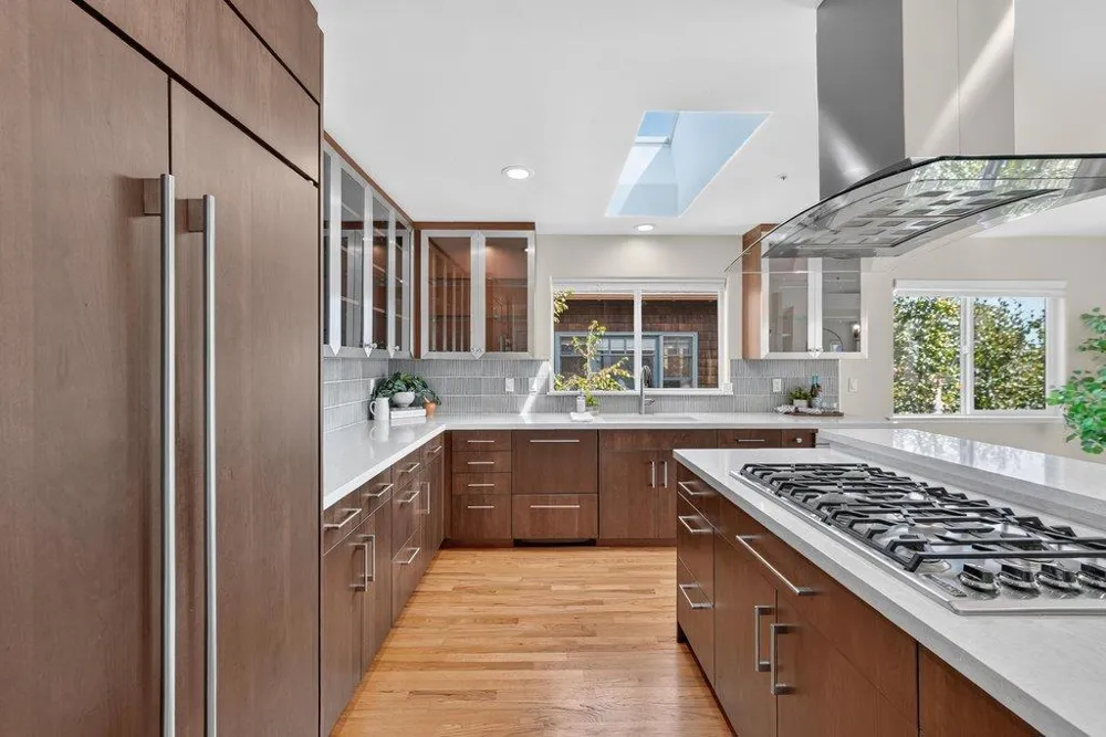 3813 Floral Santa Cruz, CA 95062