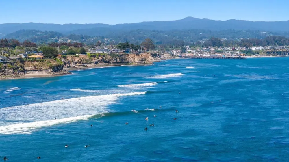 3813 Floral Santa Cruz, CA 95062