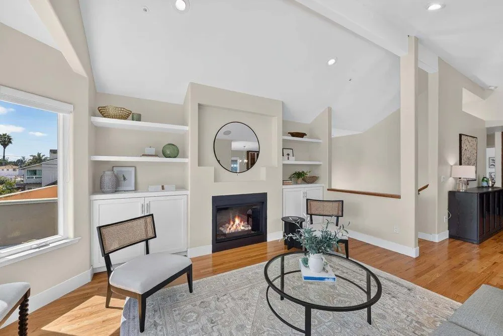3813 Floral Santa Cruz, CA 95062