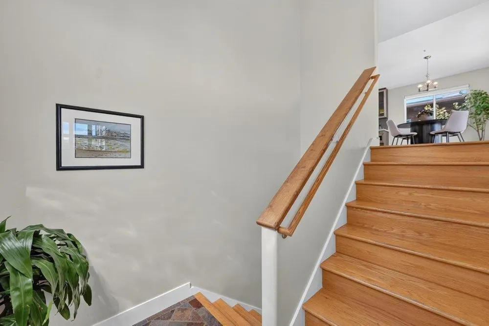 3813 Floral Santa Cruz, CA 95062