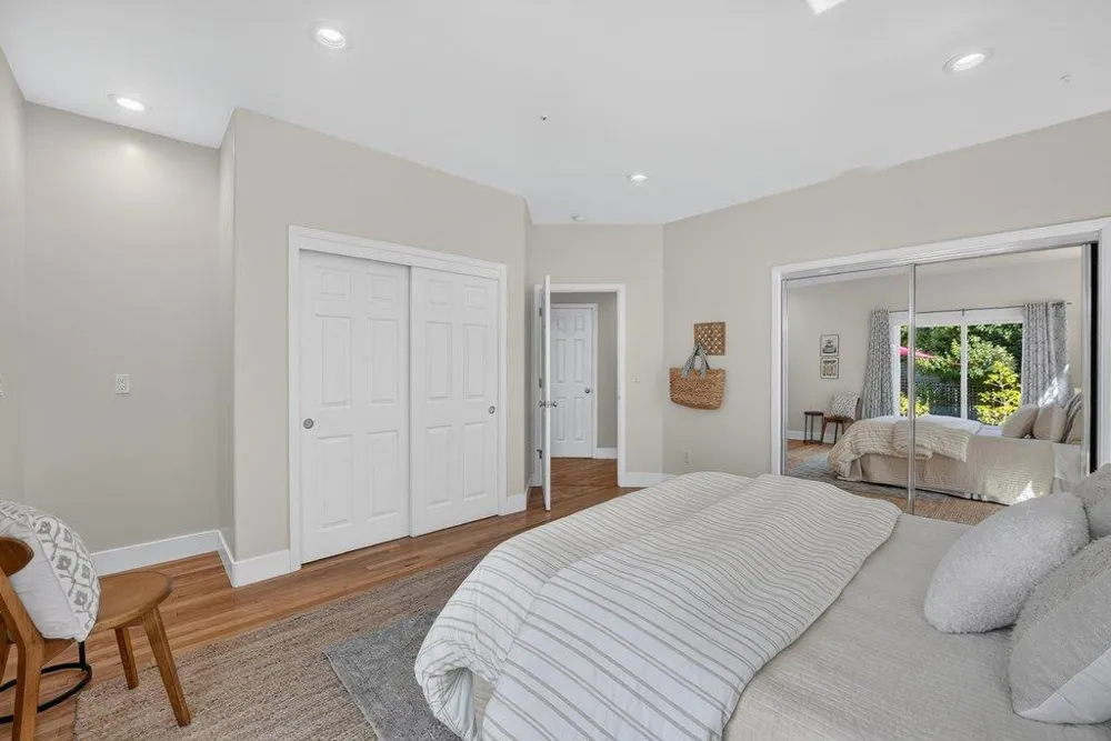 3813 Floral Santa Cruz, CA 95062