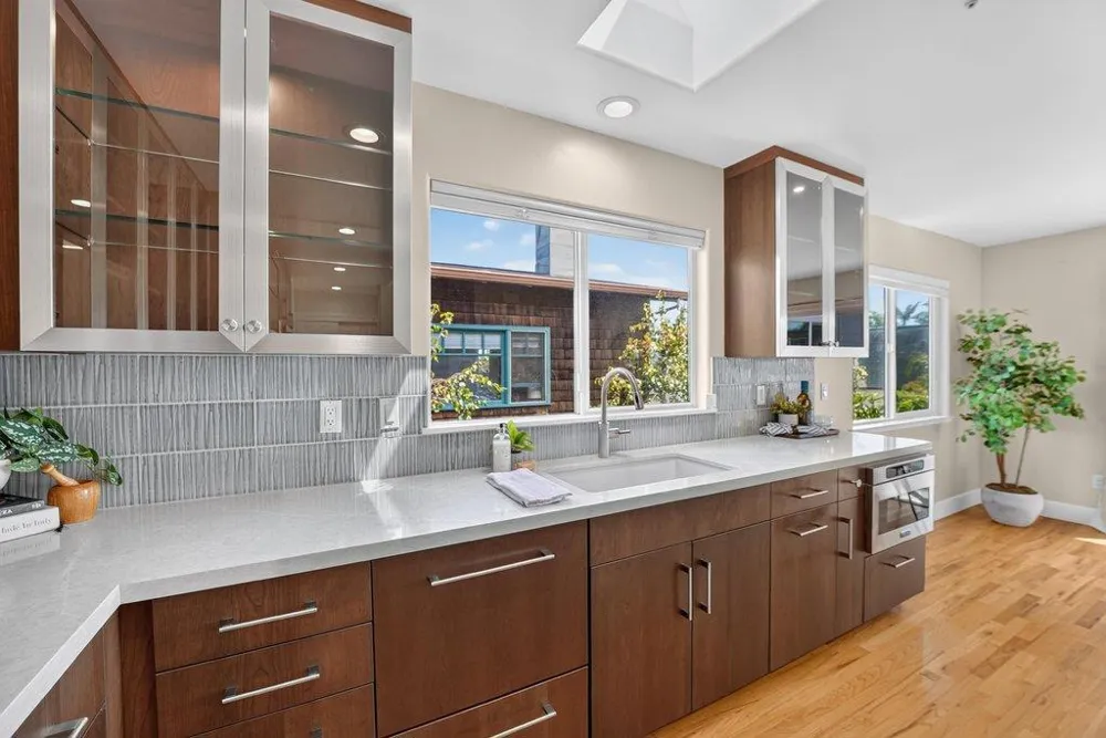 3813 Floral Santa Cruz, CA 95062