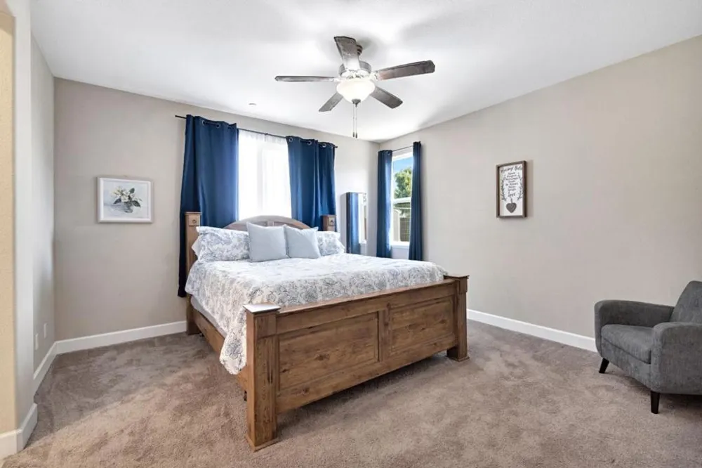 1596 Manzanita Way Los Banos, CA 93635