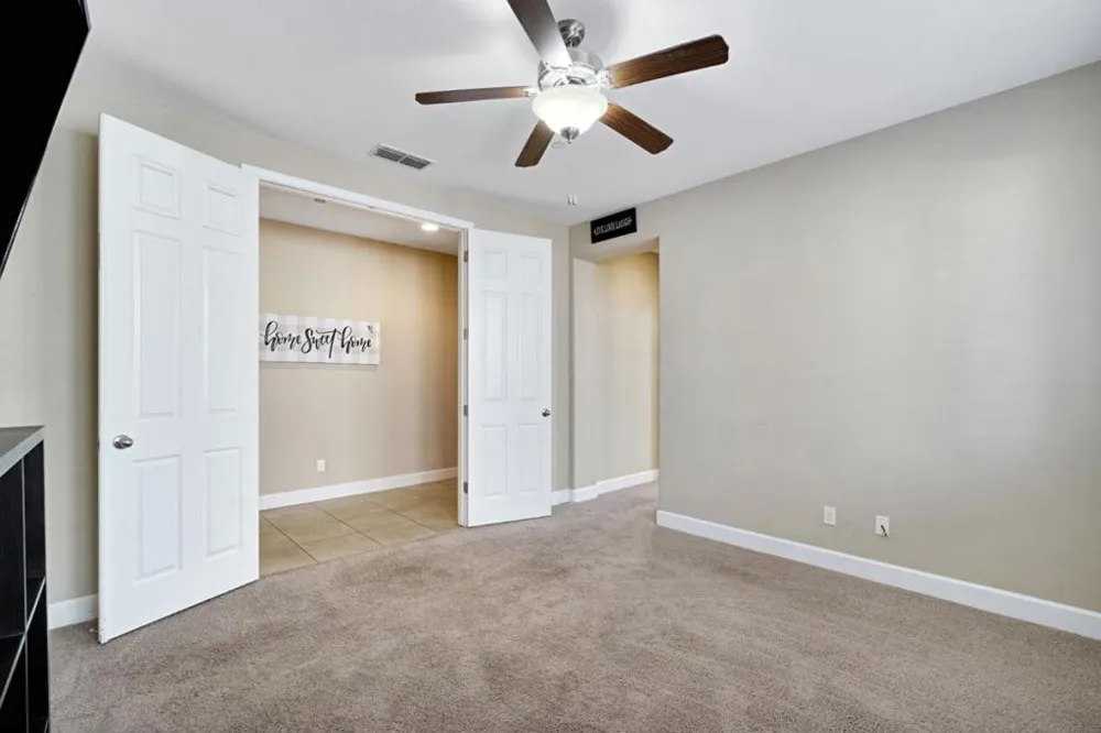 1596 Manzanita Way Los Banos, CA 93635