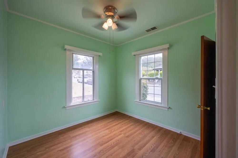 978 Palma Street El Granada, CA 94018