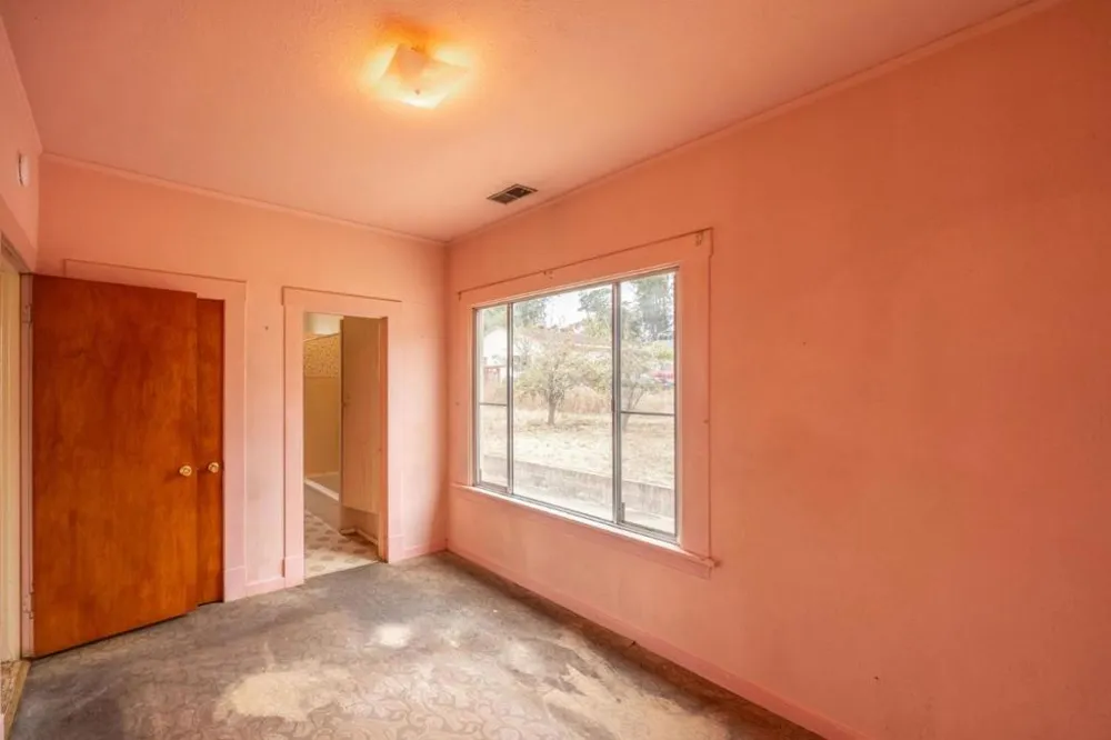 978 Palma Street El Granada, CA 94018