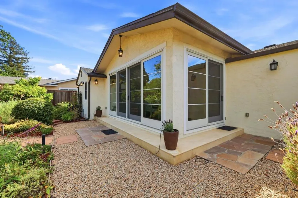 1408 Lewiston Drive Sunnyvale, CA 94087