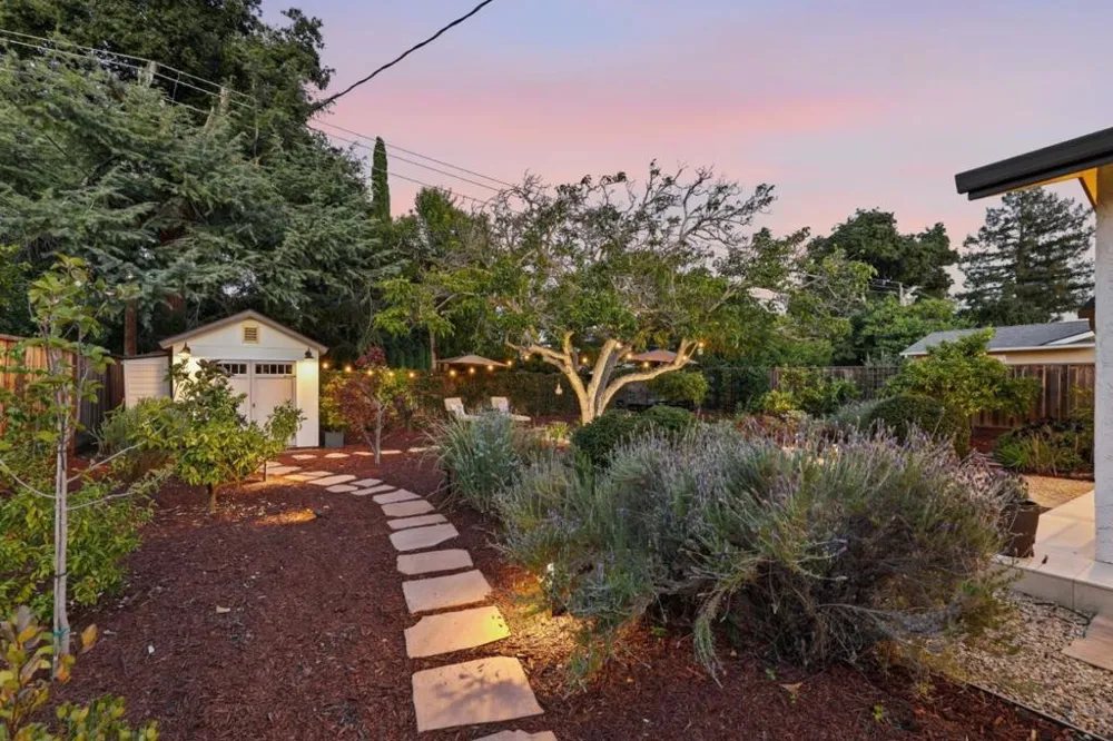 1408 Lewiston Drive Sunnyvale, CA 94087