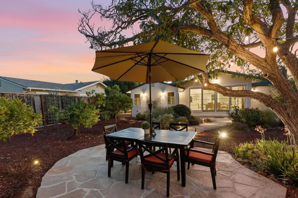 1408 Lewiston Drive Sunnyvale, CA 94087