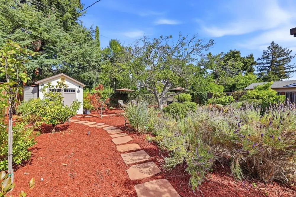 1408 Lewiston Drive Sunnyvale, CA 94087