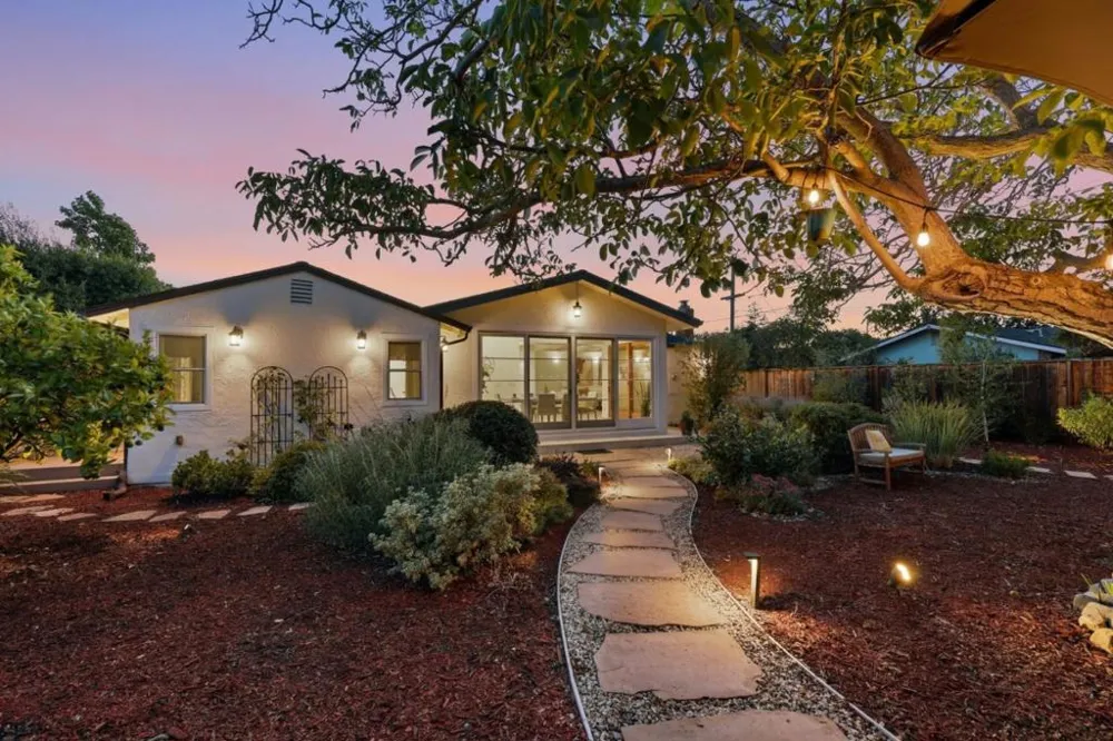 1408 Lewiston Drive Sunnyvale, CA 94087