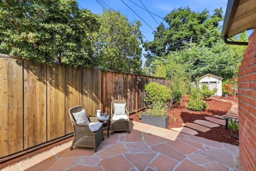 1408 Lewiston Drive Sunnyvale, CA 94087