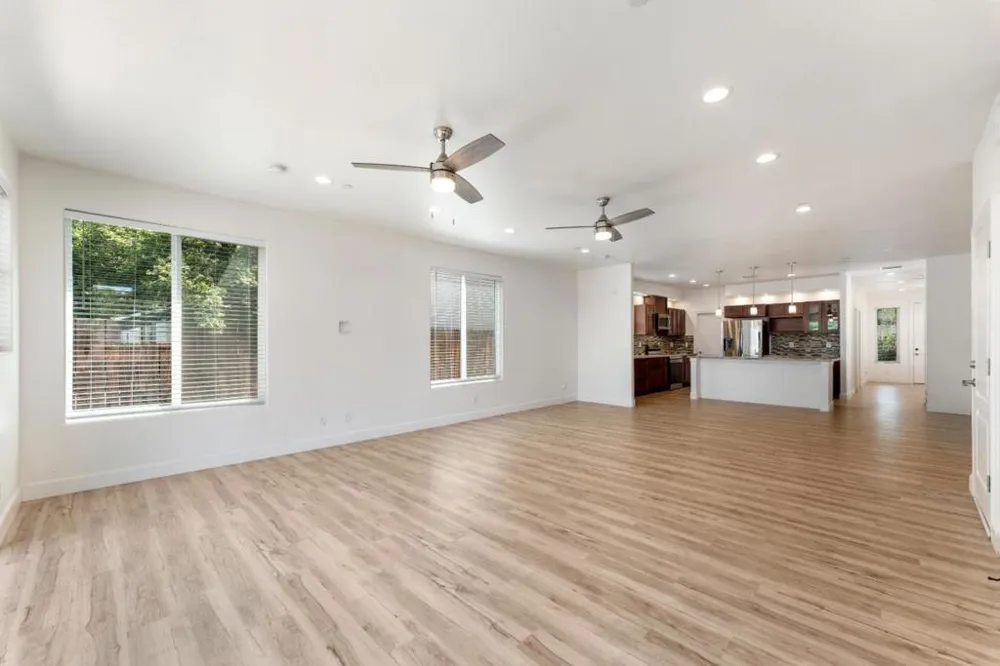 445 Cecelio Way Tracy, CA 95376