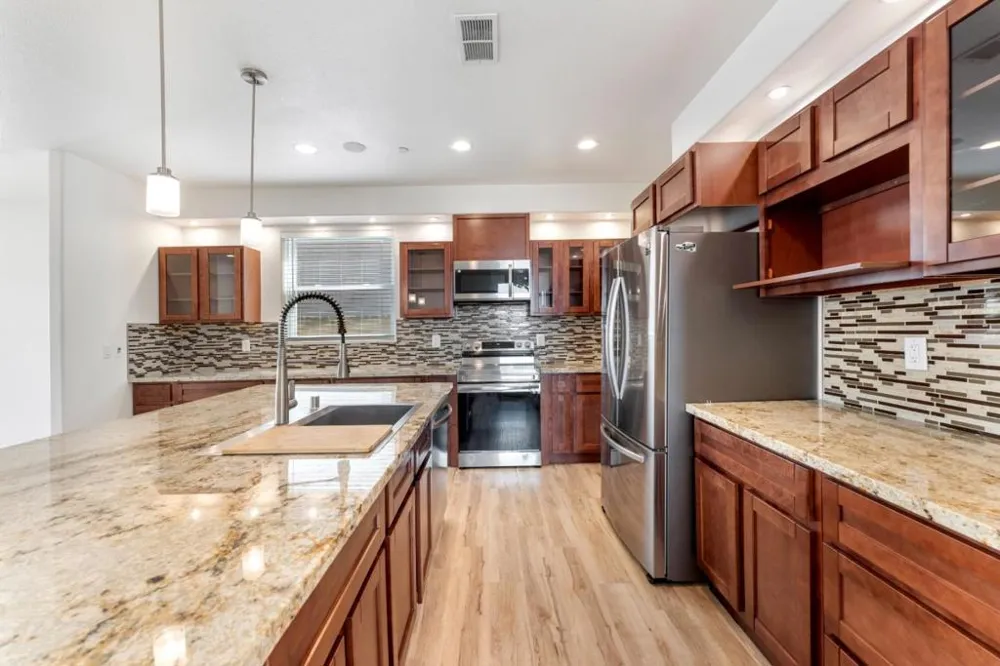 445 Cecelio Way Tracy, CA 95376