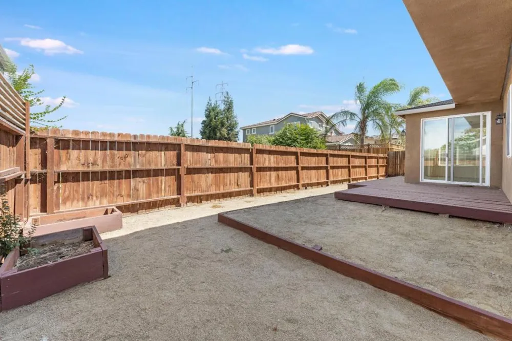 445 Cecelio Way Tracy, CA 95376