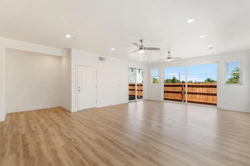 445 Cecelio Way Tracy, CA 95376