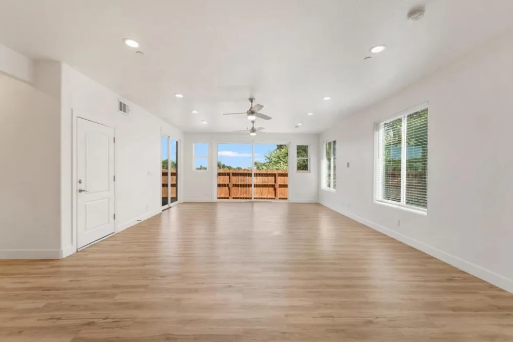 445 Cecelio Way Tracy, CA 95376
