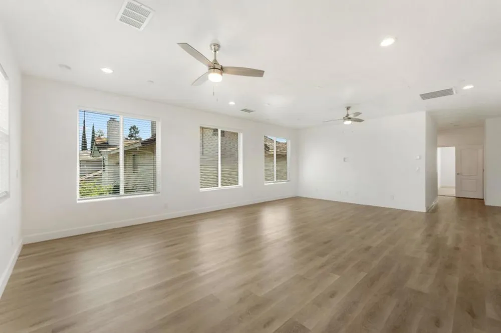 445 Cecelio Way Tracy, CA 95376