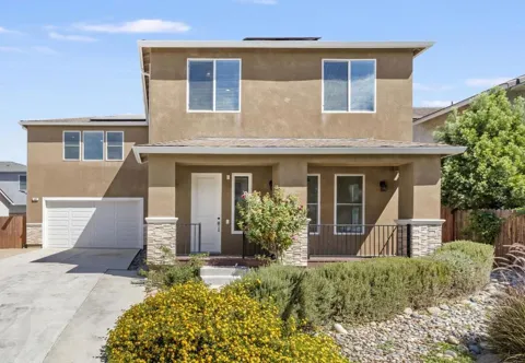 445 Cecelio Way