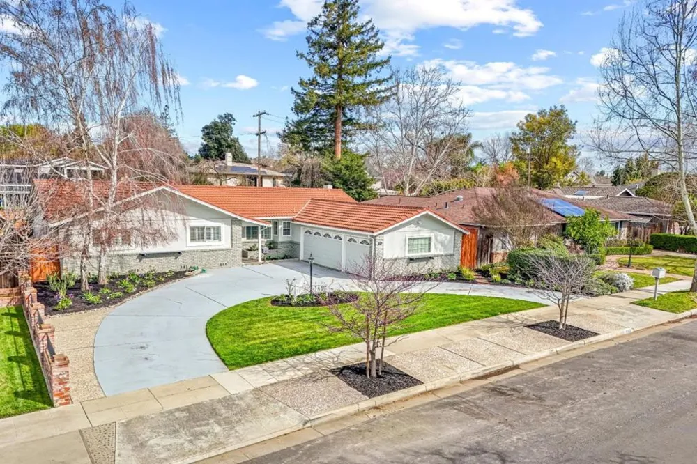 2320 Mazzaglia Avenue San Jose, CA 95125