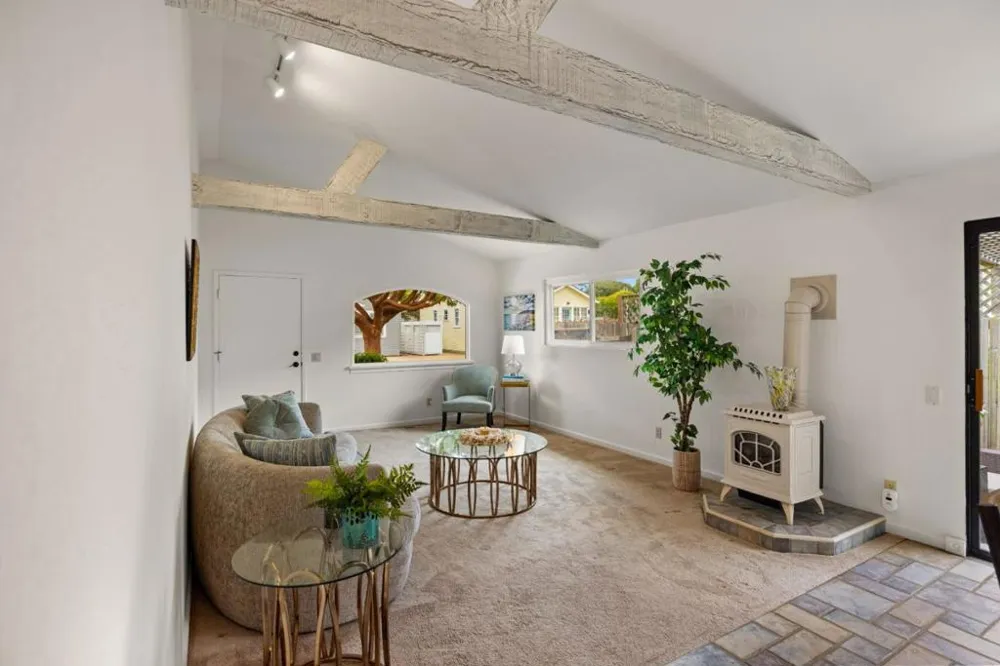 514 7th Street Pacific Grove, CA 93950