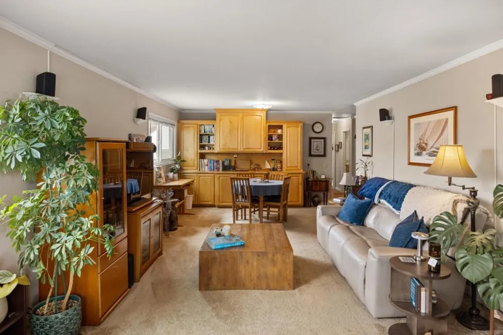 514 7th Street Pacific Grove, CA 93950