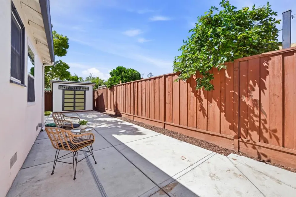 531 Flynn Avenue Redwood City, CA 94063
