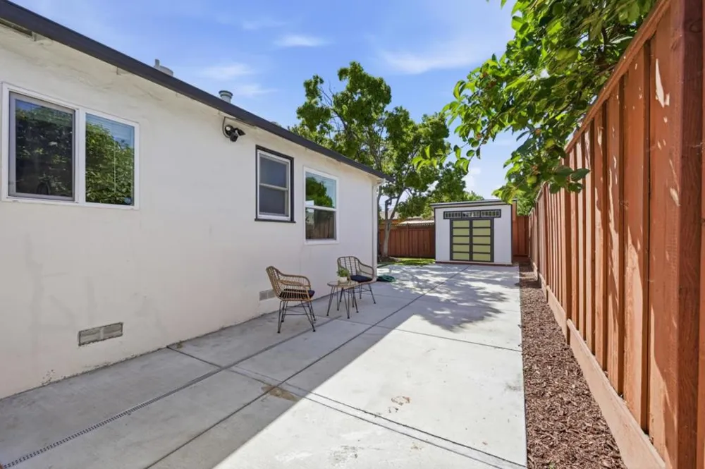 531 Flynn Avenue Redwood City, CA 94063
