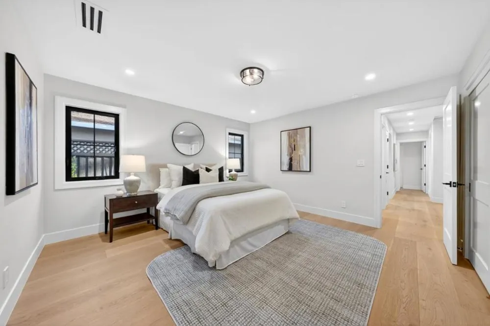 242 Howes Drive Los Gatos, CA 95032