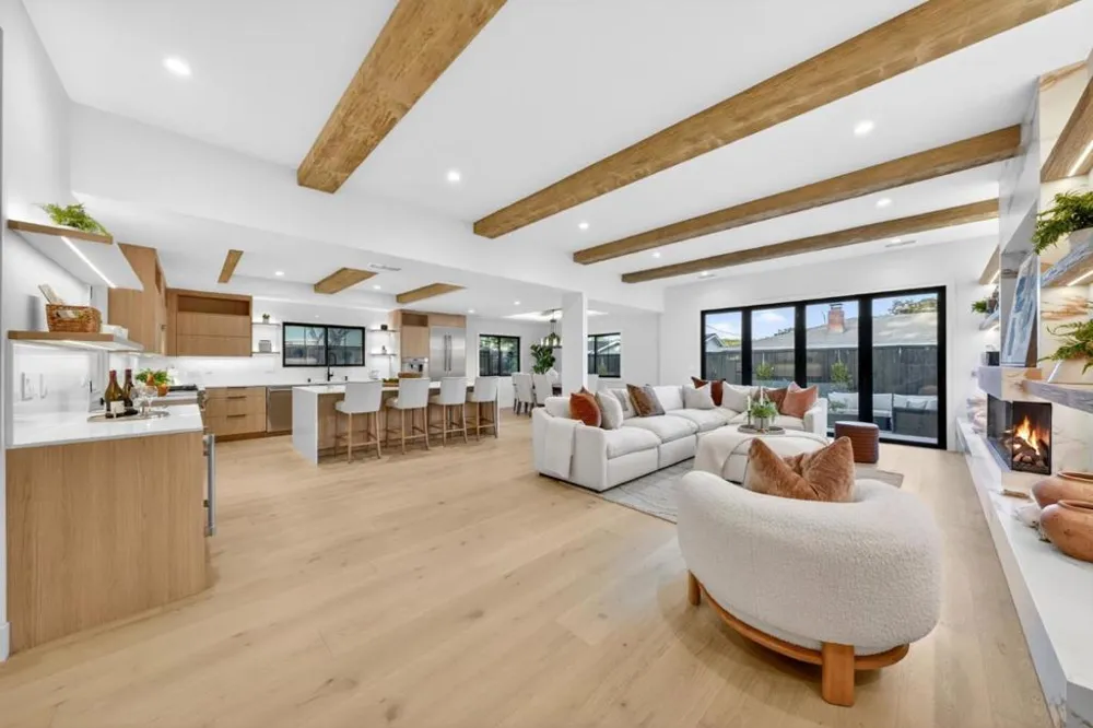 242 Howes Drive Los Gatos, CA 95032