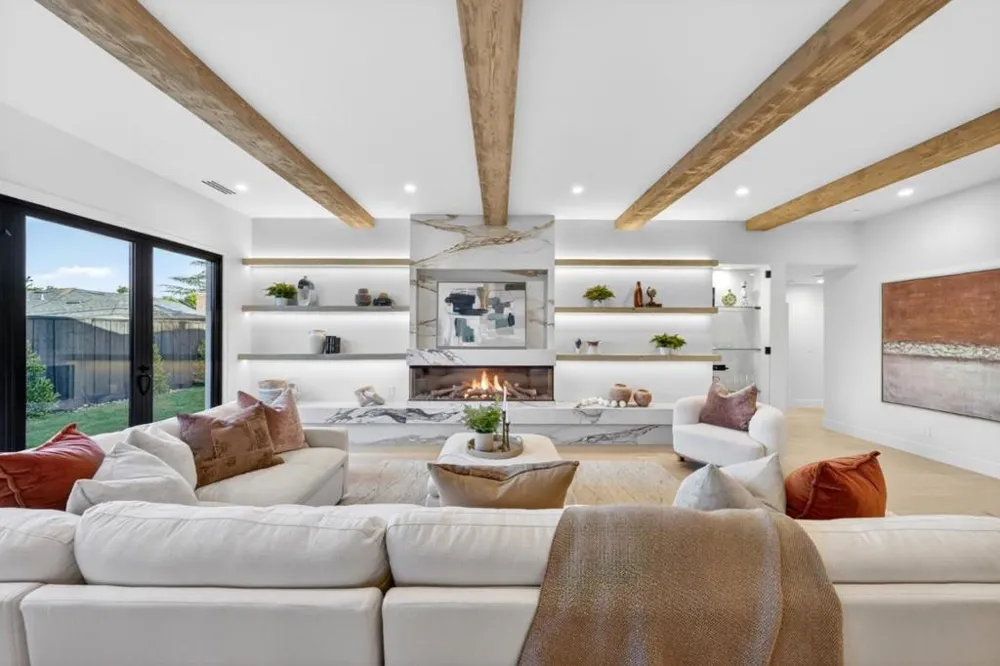 242 Howes Drive Los Gatos, CA 95032